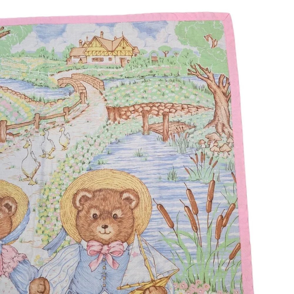 Vintage Storybook Bears Victoria Theodore Baby Quilt‎ Blanket  34